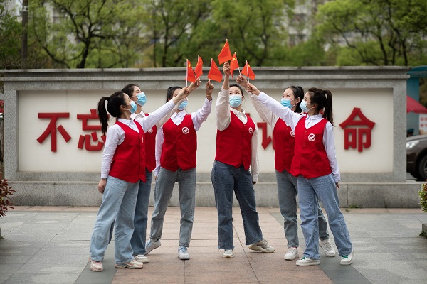 益陽市花鼓戲劇團(tuán)有限公司,湖南省花鼓戲演出,湖南大型現(xiàn)代花鼓戲